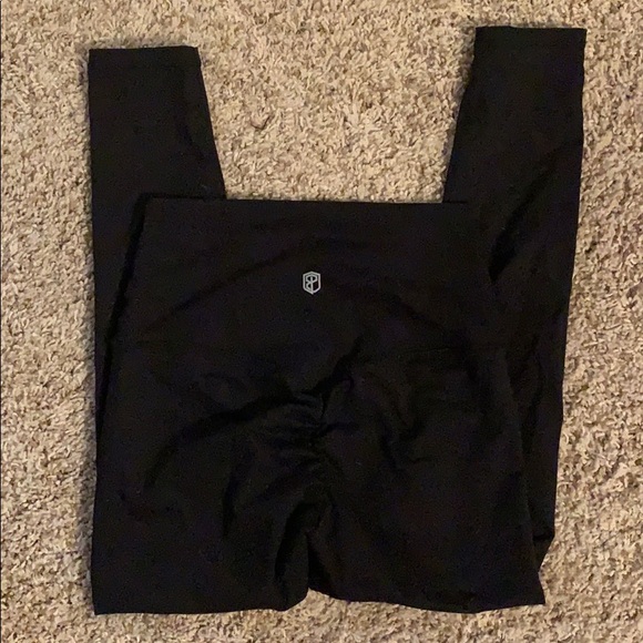 SOLD Born Primitive legging - Picture 1 of 5